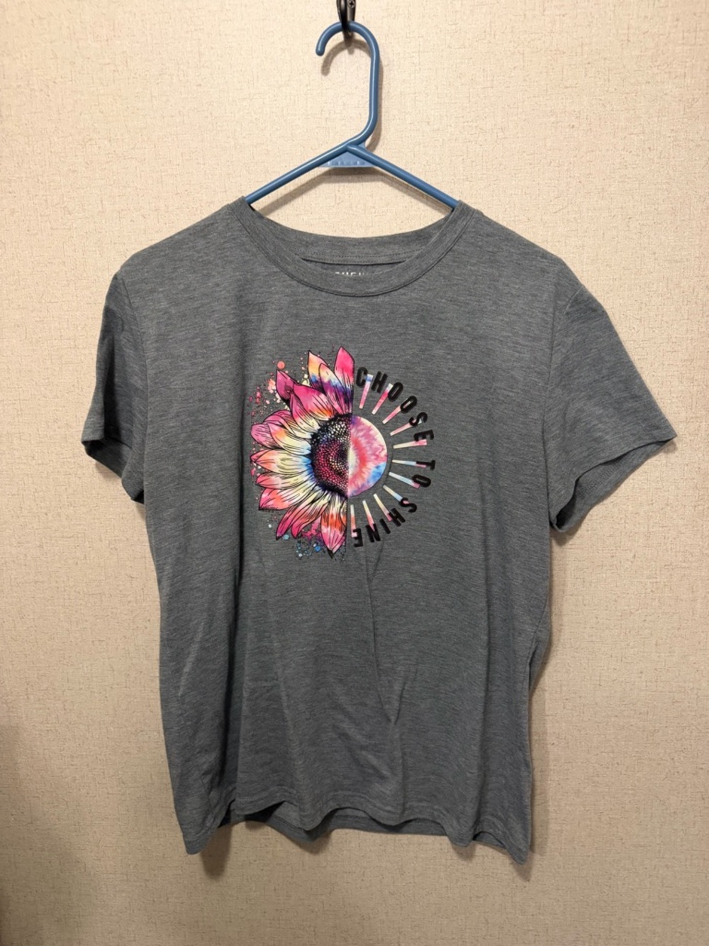 SHEIN Gray Tee with Multicolor Sunflower Graphic